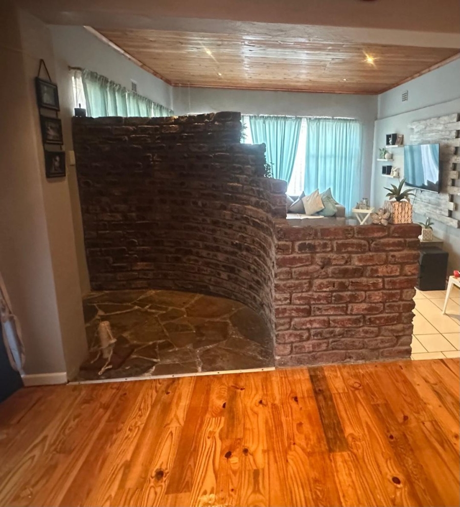 3 Bedroom Property for Sale in Bothasrus Eastern Cape